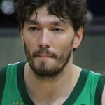 Cedi Osman ve Elit Bir Kanat Oyuncusunun Swing-Forvet Staminası ve Saha Açması