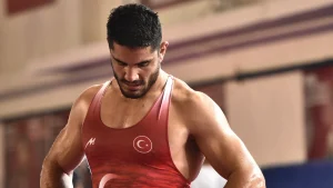 Taha Akgül and the Super-Heavyweight Wrestler Power-Endurance of an Elite 125 kg Freestyle Wrestler