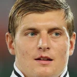 Toni Kroos ve Elit Bir Geri-Çekilen Oyun Kurucunun Pas Temposu ve Ritim Kontrolü