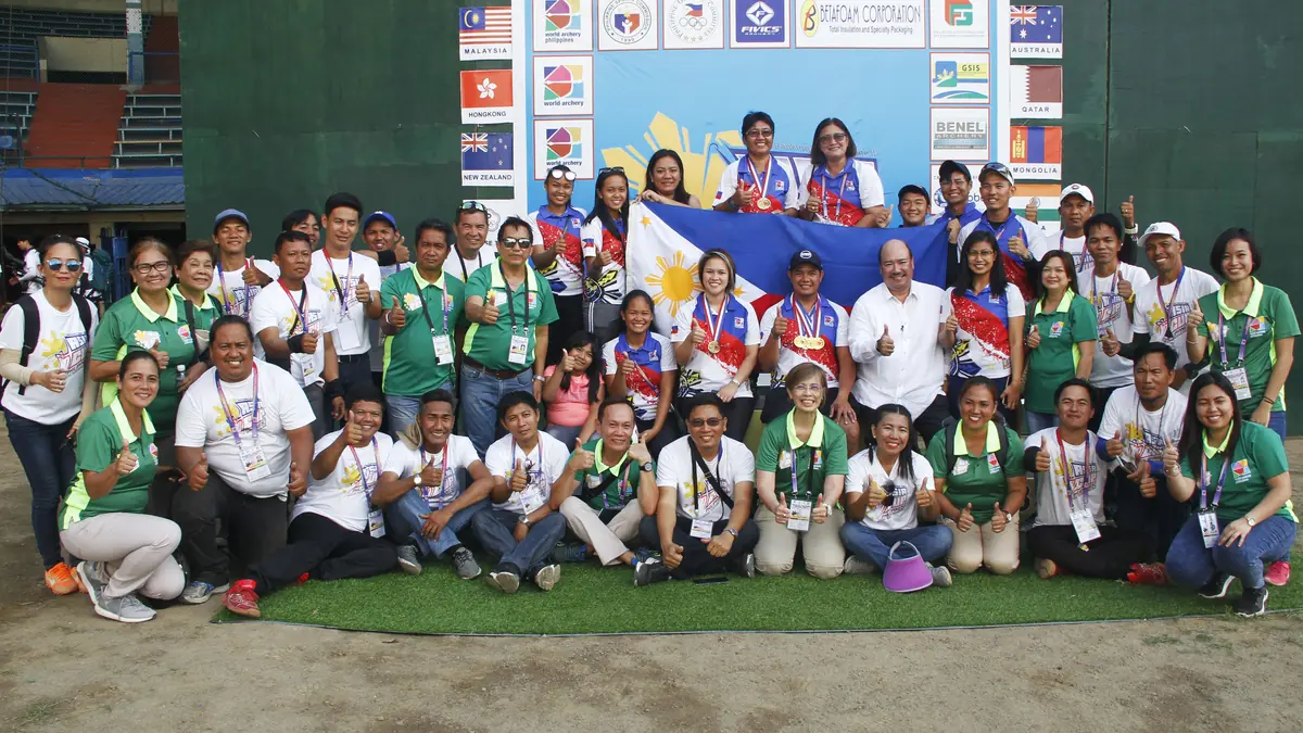 Archery competition — alignment and aim.