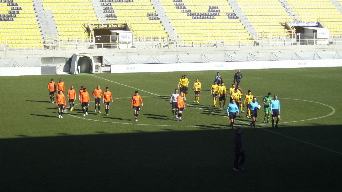 Why Footballers Sprint — The Physics of Explosive Speed